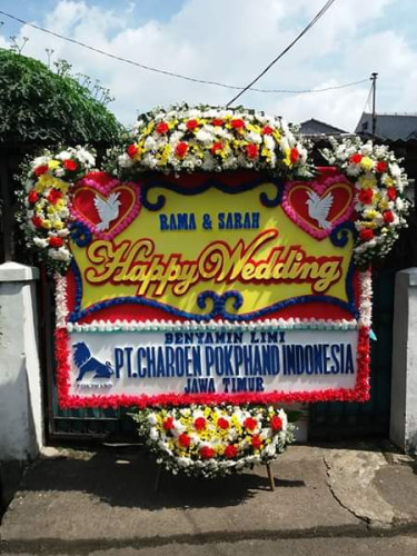 Karangan Bunga Pernikahan  di Sigi